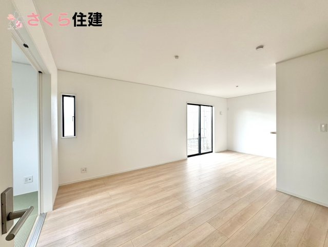 クレイドルガーデン　宇都宮市川田町第6　11号棟の内観：施工例|同社施工物件の写真です。※建具やフローリング、その他仕様が違う場合がございます。									

