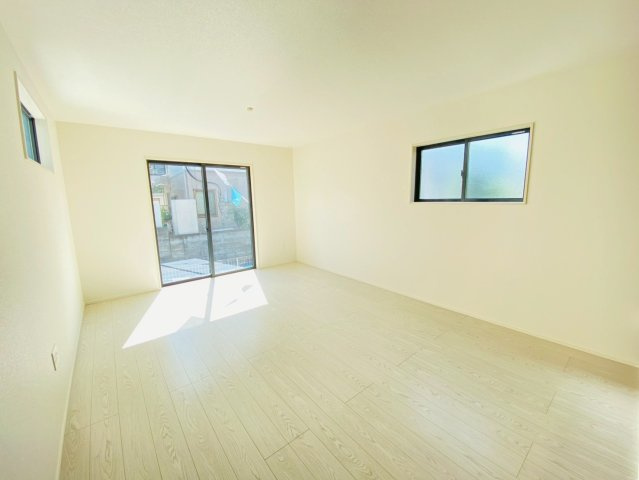 よかタウン／菊池郡菊陽町津久礼１２期／１号棟の居間・リビング