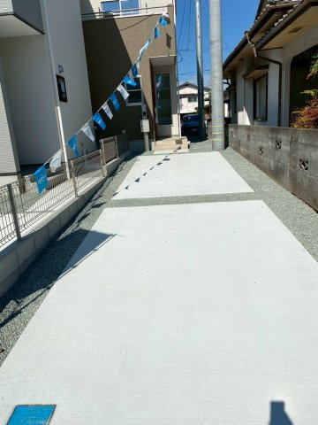 よかタウン／菊池郡菊陽町津久礼１２期／１号棟の駐車場