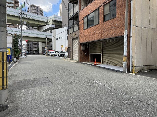 大阪市西区立売堀４丁目の店舗事務所の周辺