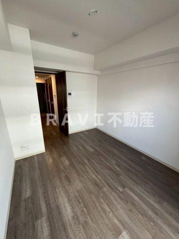 Alivis都島北通　BRAVI不動産の居間・リビング|【Alivis都島北通】居間です