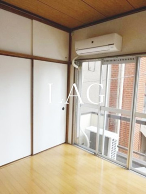 【居間・リビング】 | 荒井ビル | 洋室のお部屋です。