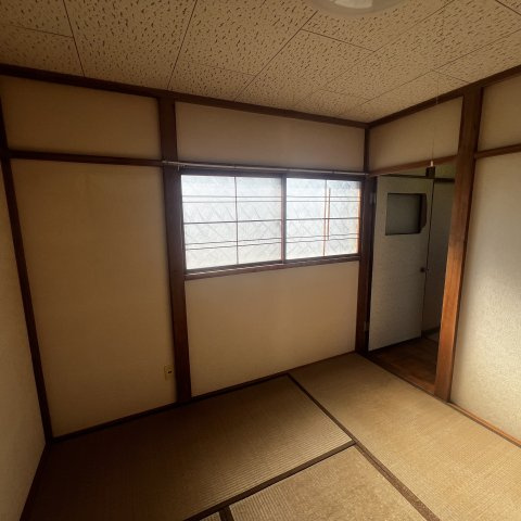 登別市片倉町3丁目6-4戸建の和室