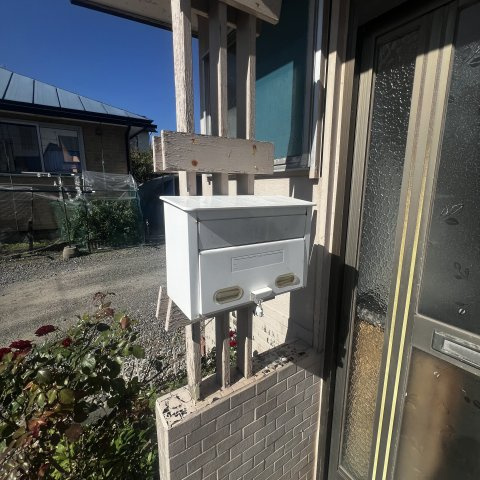 登別市片倉町3丁目6-4戸建のエントランス