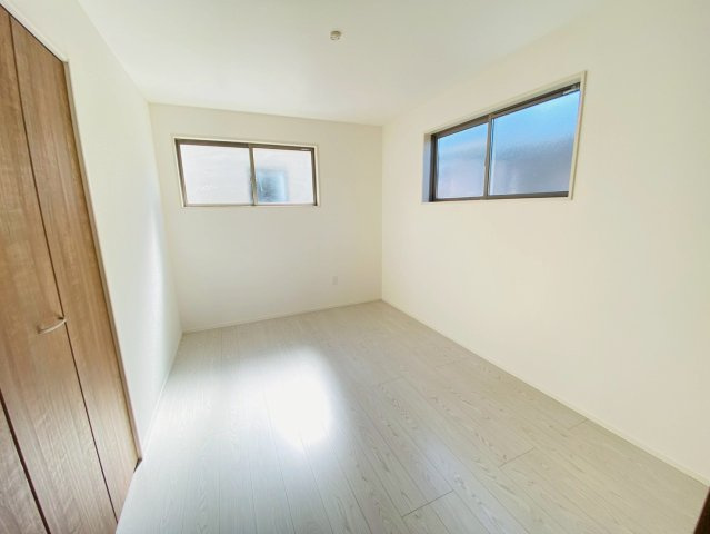 よかタウン／菊池郡菊陽町津久礼１２期／２号棟の洋室