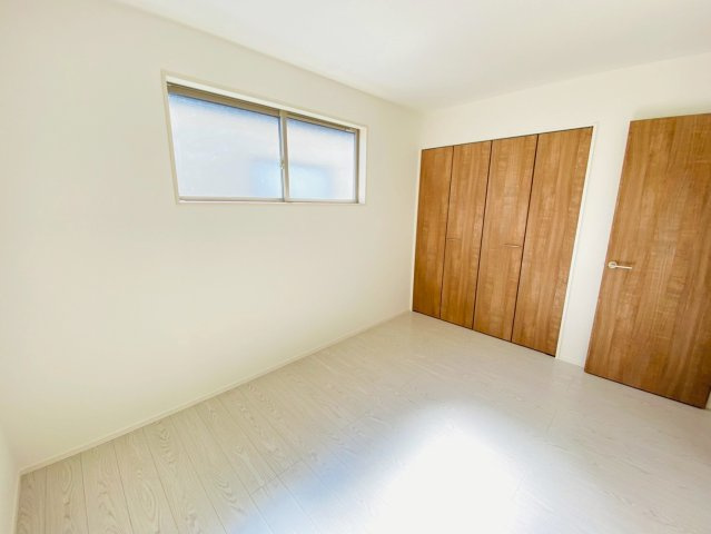 よかタウン／菊池郡菊陽町津久礼１２期／２号棟の洋室