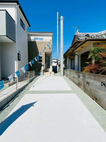 よかタウン／菊池郡菊陽町津久礼１２期／２号棟の駐車場