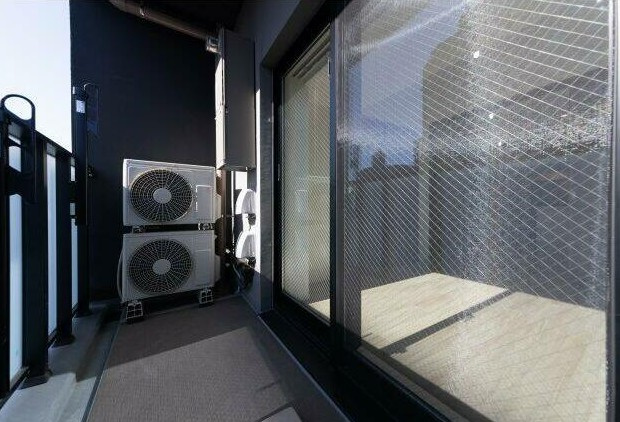 【バルコニー】