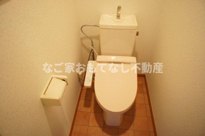 【トイレ】 | メゾンプチシャトー砂場 | ※写真は別号室