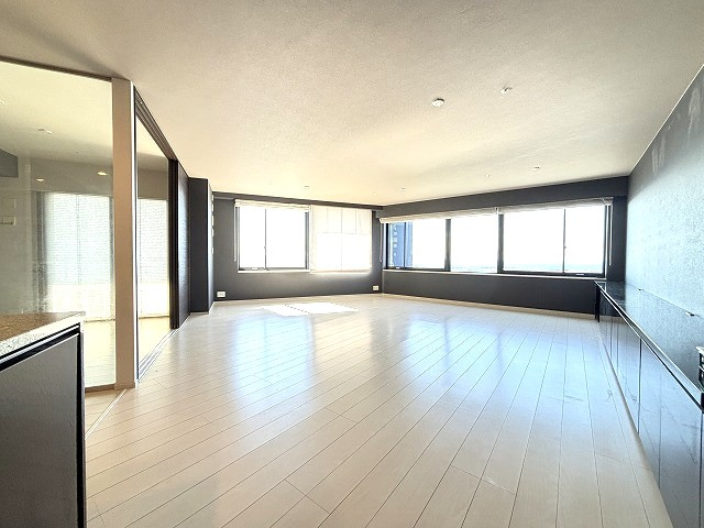 【居間・リビング】 | センターマークスタワー