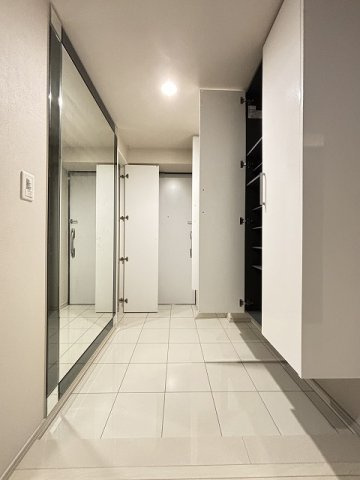 【玄関】 | センターマークスタワー