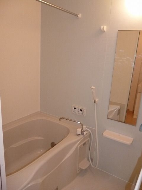 フレール　Ⅱの浴室