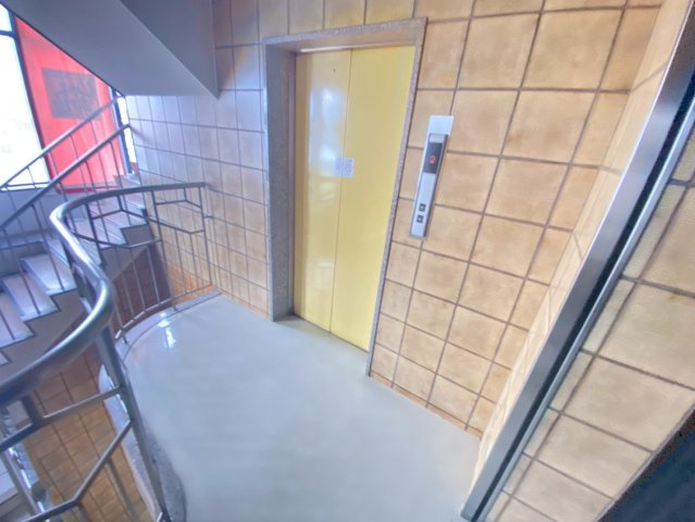 半田　丸万ビルのその他共用部分