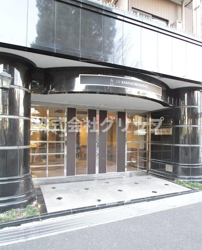 HF関内レジデンスのエントランス