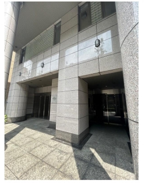 ブランクレール谷町の外観