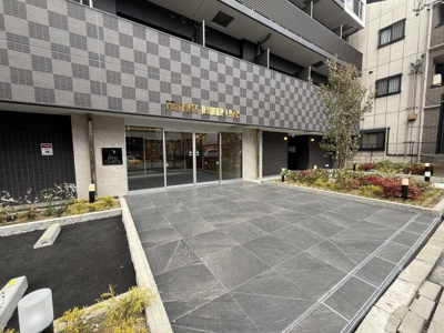 【エントランス】 | ファステート難波ラグジュ