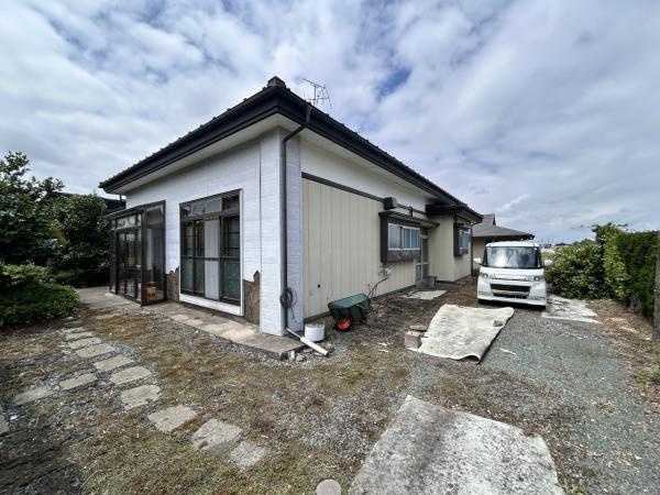 八戸市大字市川町字古館の外観|【リフォーム前】