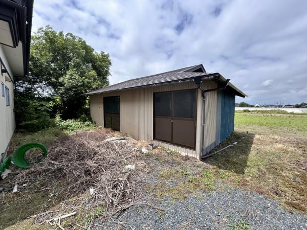 八戸市大字市川町字古館のその他|倉庫の写真です。