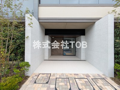 【エントランス】 | アトラスシティ千歳烏山グランスイート杜ノ棟