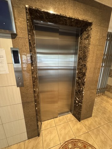 KMS新生水木通のロビー