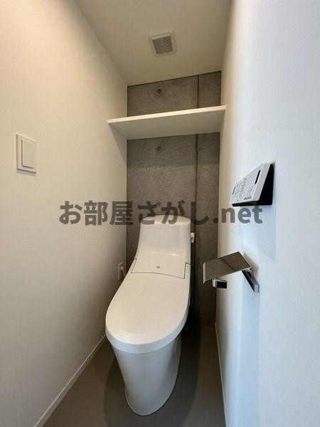 ASTILE三軒茶屋Ⅳ【最上階の築浅デザイナーズ】のトイレ