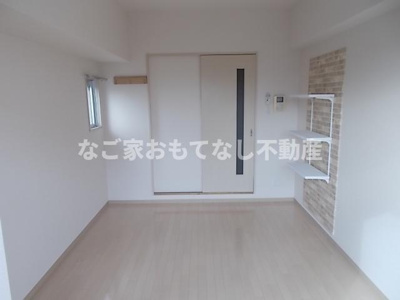 【居間・リビング】 | サンステート城北（SunState城北） | ※写真は別号室