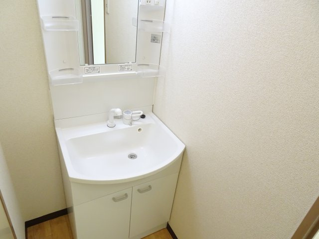 レジデンスカワセの独立洗面台