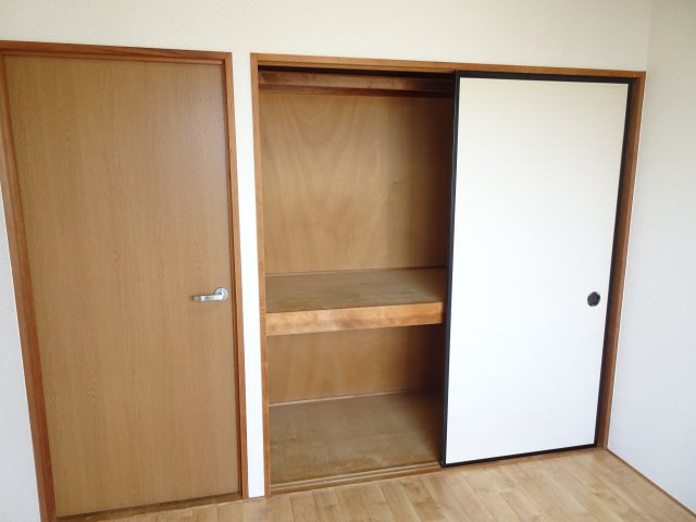 レジデンスカワセの収納