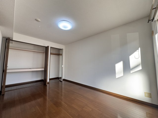 ヒーローマンション･グランデの洋室