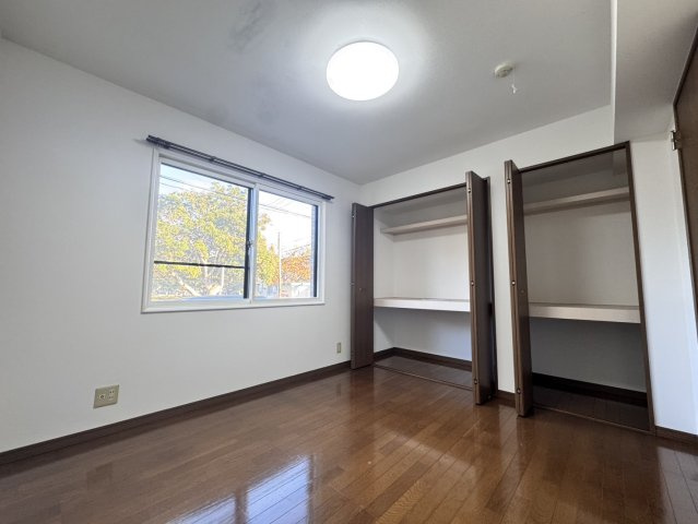 ヒーローマンション･グランデの洋室