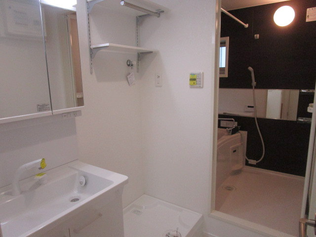 le boisあかね台Cの洗面所