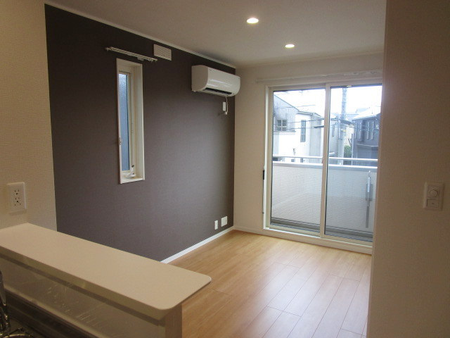 le boisあかね台Cの居間・リビング