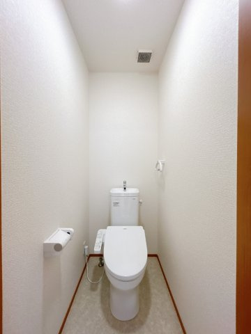 星原町　中古戸建のトイレ