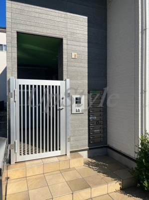 【エントランス】 | デイジー