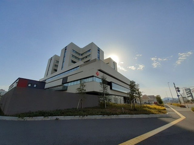 【周辺】 | パノラマ | 日本赤十字社 高知赤十字病院まで2700m