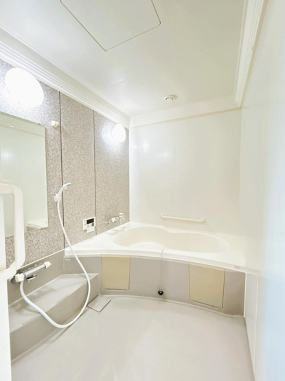 【浴室】 | 足寄郡陸別町字陸別原野基線３３０－１０１　平家建中古売家 | 【現況】浴室です。