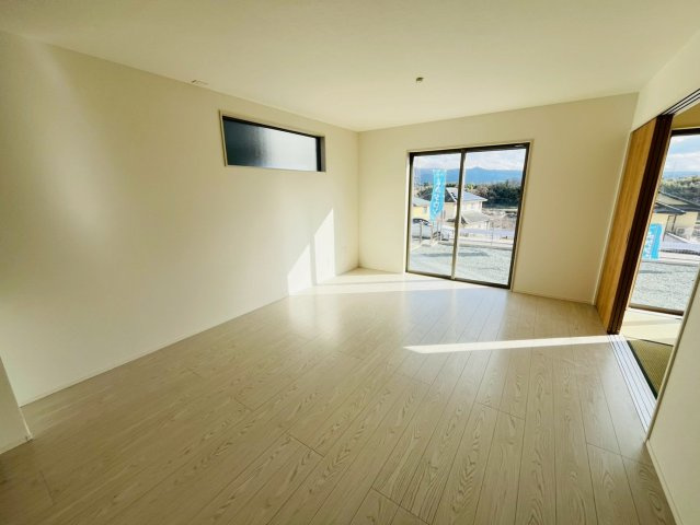 よかタウン／菊池郡大津町森1期／9号棟の居間・リビング