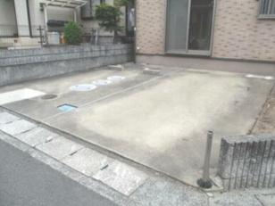 岩出市　根来の駐車場
