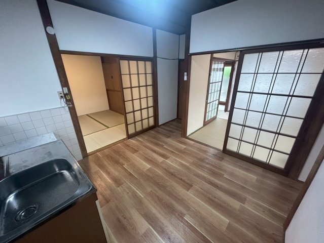 神拝DIYハウスウエストの和室