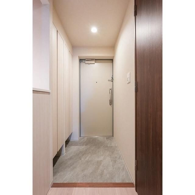 ウェルスクエア武蔵小山Ⅱの玄関