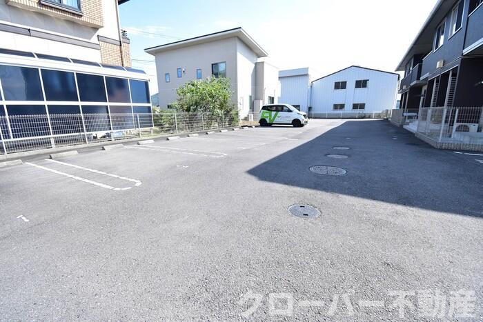 パルティール ハバラの駐車場|駐車場