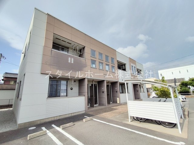 グラスフルールＢの外観