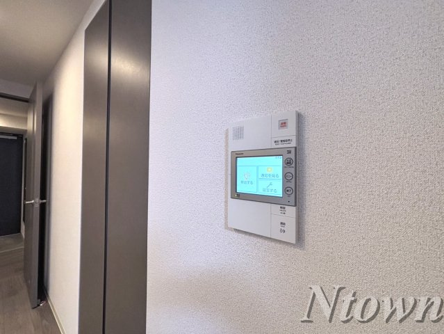 【セキュリティ】 | プレサンス丸の内サージュ | モニター付きインターホンです