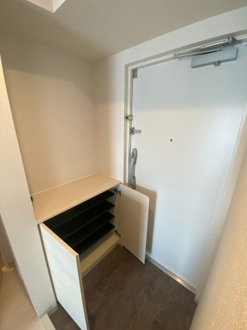 E-city大須　名古屋市賃貸　仲介手数料無料の玄関