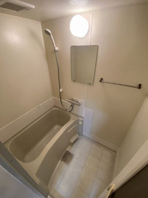 【浴室】 | Old Coutry