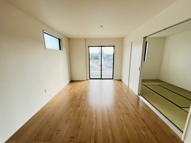 よかタウン／菊池郡大津町森1期／11号棟の居間・リビング