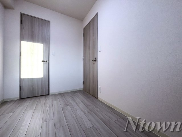 【洋室】 | プレサンス丸の内サージュ | 広々とした洋室です