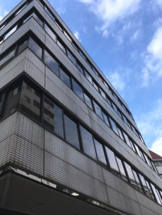 政光ビルの外観