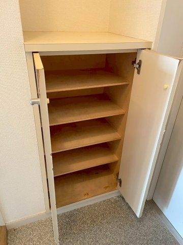 ハイグレース狛江の玄関