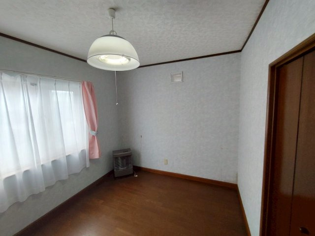 大楽毛二線【平屋】中古住宅の洋室